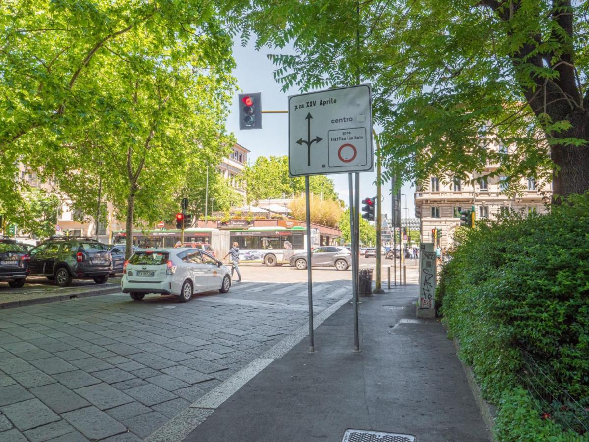 The Best Rent - Spacious One-Bedroom Apartment In Moscova District ミラノ エクステリア 写真
