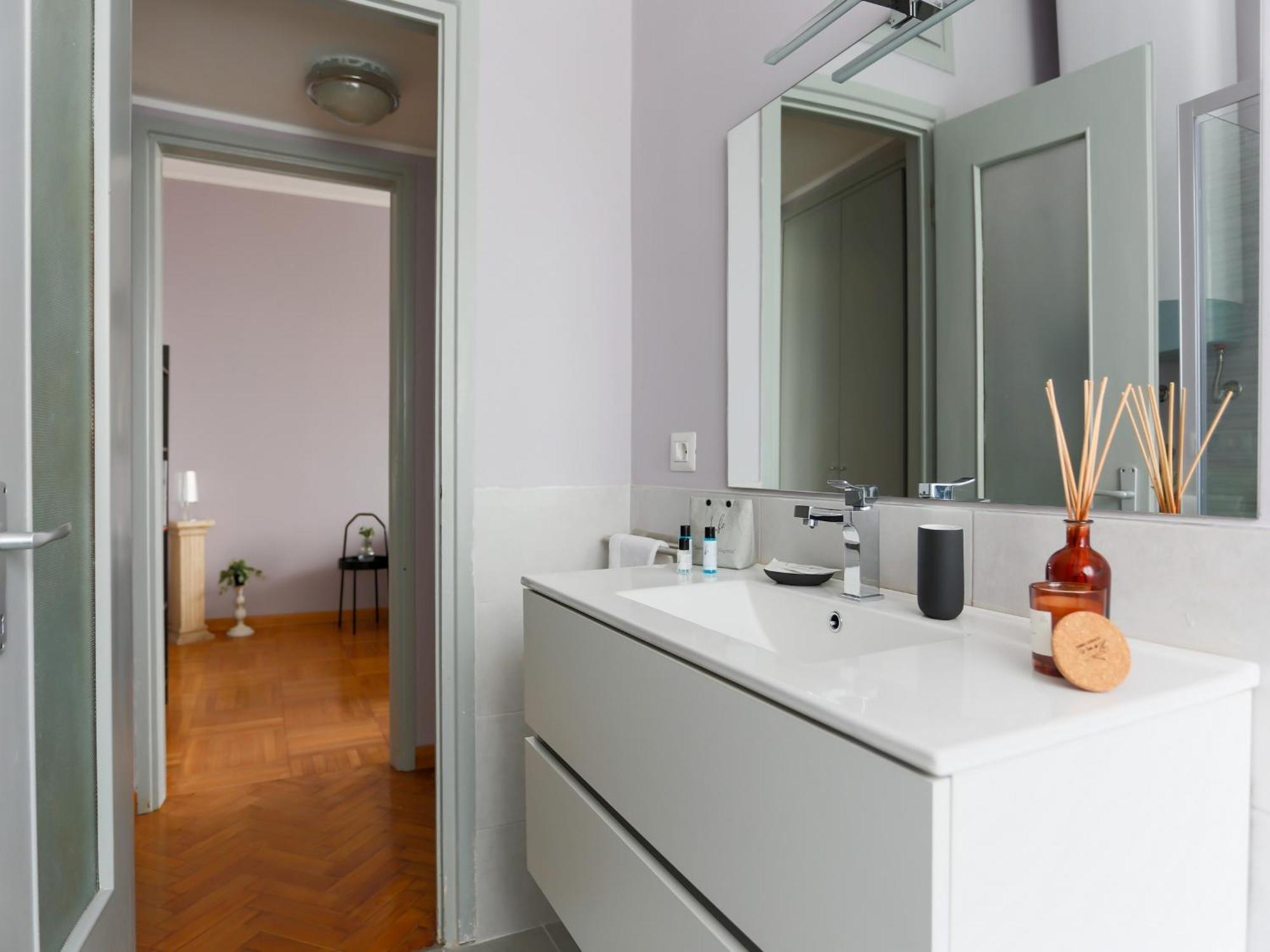 The Best Rent - Spacious One-Bedroom Apartment In Moscova District ミラノ エクステリア 写真